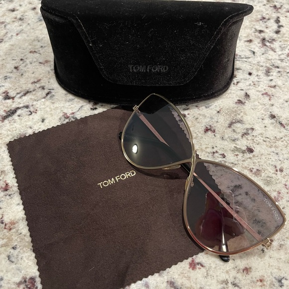 Tom Ford Elise main image 9